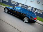 ***Bmw e91 318d Met panoramadak zwart 2011***, Auto's, Euro 5, Achterwielaandrijving, Zwart, Zwart