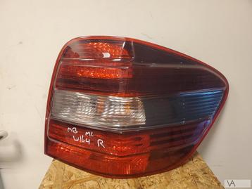 Mercedes ML W164 2005 - 2009 achterlicht rechts smoke €75 beschikbaar voor biedingen