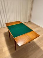 Vintage eettafel / speeltafel / tafel Hundevad, Huis en Inrichting, Tafels | Eettafels, Ophalen, Gebruikt, 100 tot 150 cm, Teakhout