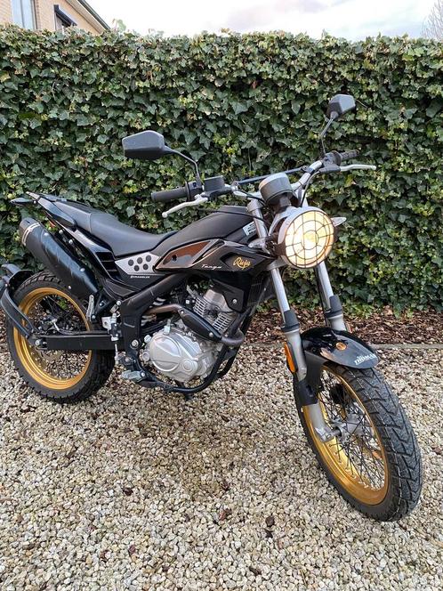 Rieju scrambler 125 4 takt, Fietsen en Brommers, Brommers | Crossbrommers, Zo goed als nieuw, Ophalen