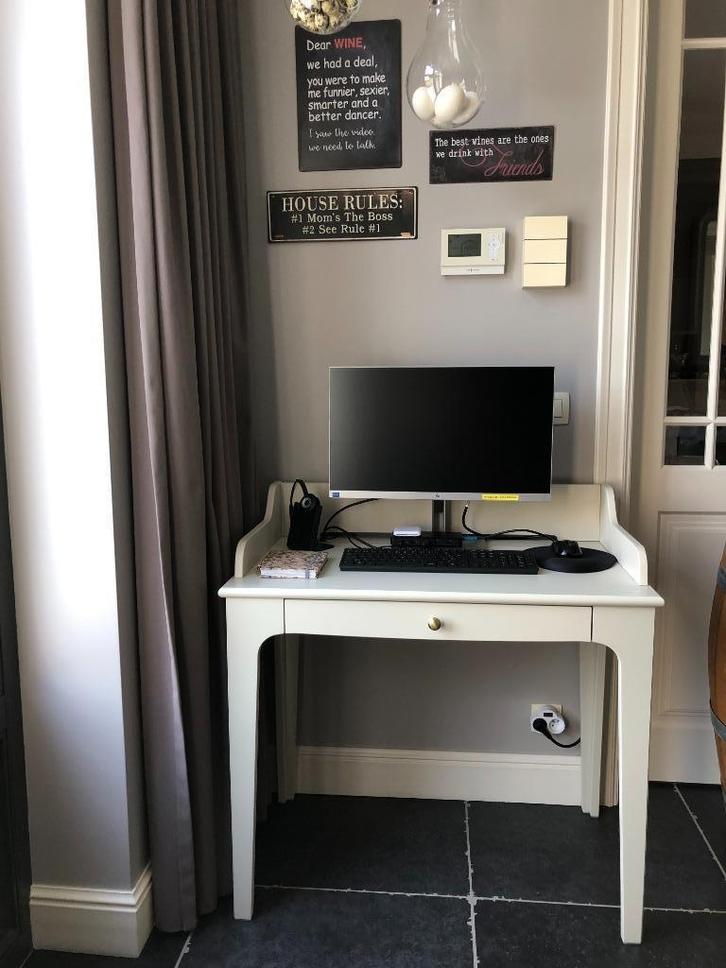 Ikea Lommarp bureau, Huis en Inrichting, Bureaus, Gebruikt, Bureau, Ophalen