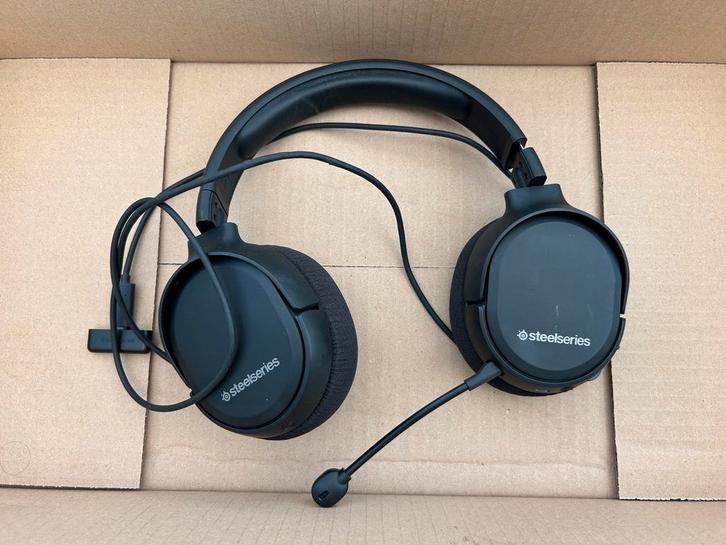 Steelseries Arctis 1 draadloze gaming headset, Informatique & Logiciels, Casques micro, Utilisé, Over-ear, Sans fil, Casque gamer