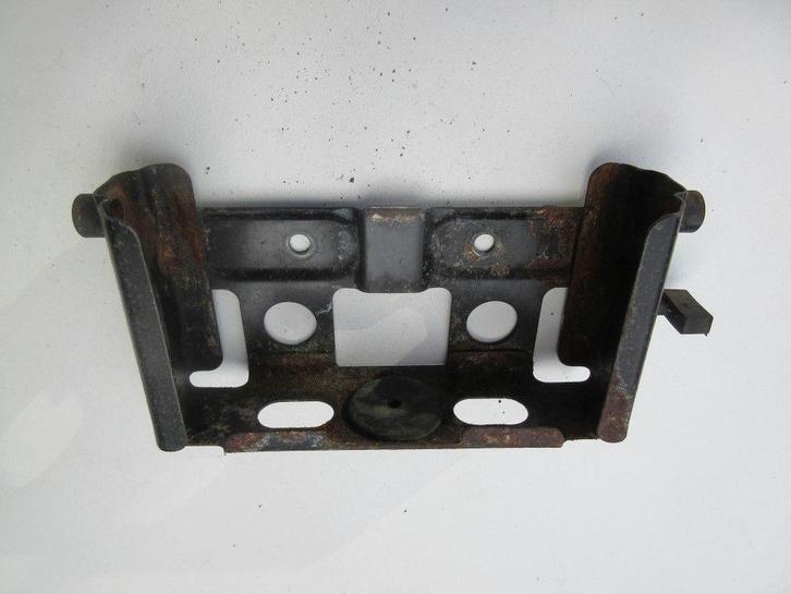 Honda VT700 houder gereedschap bak bracket VT 700 C frame, Motoren, Onderdelen | Honda, Gebruikt, Ophalen of Verzenden
