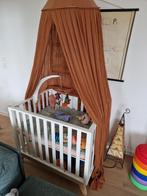 Wit park met houten pootjes voor baby, Kinderen en Baby's, Babyparken, Ophalen, Zo goed als nieuw, Rechthoekig, In hoogte verstelbaar