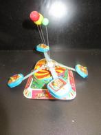 blikken speelgoed Merry Go Round made in Red China, Antiquités & Art, Antiquités | Jouets, Enlèvement ou Envoi