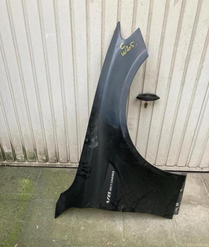 Aile droite VERITABLE AMG Mercedes Classe C châssis W205 ph., Auto-onderdelen, Carrosserie, Spatbord, Mercedes-Benz, Voor, Rechts