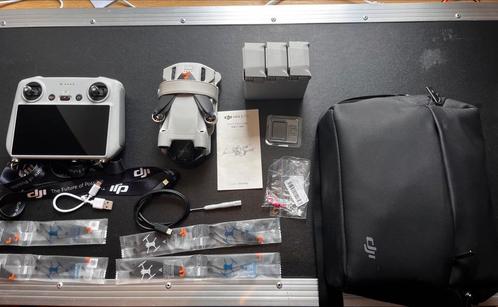 DJI MINI 3 pro fly more combo drone, Audio, Tv en Foto, Drones, Zo goed als nieuw, Drone met camera, Ophalen of Verzenden
