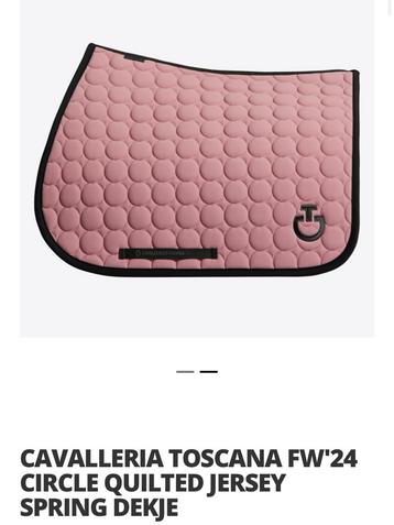 Gezocht Cavalleria Toscana dekje roze beschikbaar voor biedingen