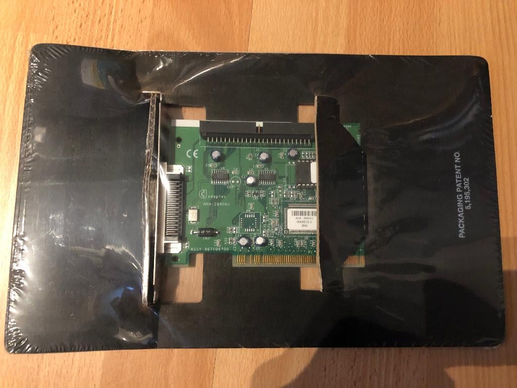 Adaptec AHA-2940AU Ultra SCSI controller ISA (NIEUW), Computers en Software, Harde schijven, Nieuw, Desktop, Intern, SCSI, Ophalen