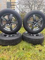 Dodge grand caravan pneus jantes, Autos : Pièces & Accessoires, Pneus & Jantes, Enlèvement ou Envoi, Pneus été, Pneu(s)