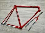 Cadre Eddy Merckx Corsa Extra + fourche, Vélos & Vélomoteurs, Vélos | Ancêtres & Oldtimers, 55 à 59 cm, Enlèvement