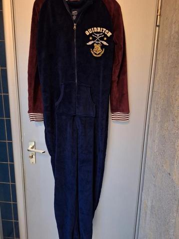 2  magnifiques pyjamas Harry Potter en velours taille M-S