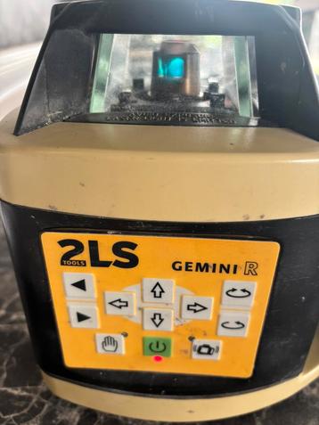 Niveau laser 2ls beschikbaar voor biedingen