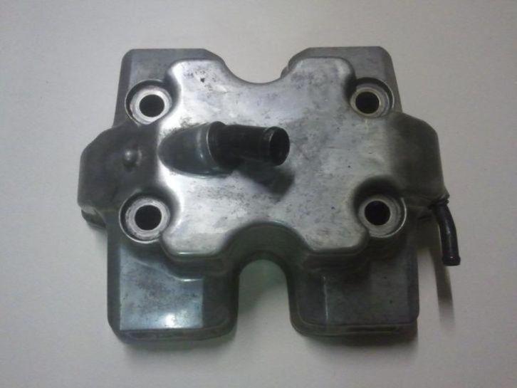 Honda VF1000 kleppendeksel Achter VF1000F klepdeksel deksel, Motoren, Onderdelen | Honda, Gebruikt, Ophalen of Verzenden