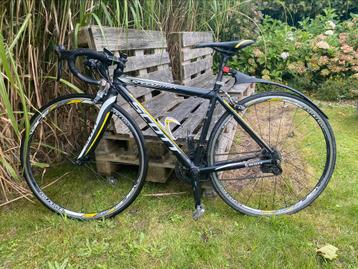 Koersfiets scott beschikbaar voor biedingen
