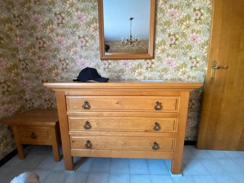 Volledige slaapkamer in hout, Huis en Inrichting, Slaapkamer | Complete slaapkamers, Zo goed als nieuw, Ophalen