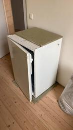 Inbouw frigo koelkast zanussi, Elektronische apparatuur, Vriezers en Diepvrieskisten, Ophalen, Gebruikt, Inbouw, 85 tot 120 cm