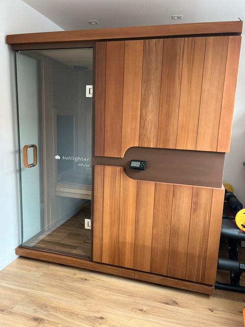 Sunlighten mPulse Conquer 3 personen, Sport en Fitness, Sauna, Zo goed als nieuw, Complete sauna, Infrarood, Ophalen