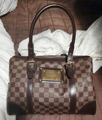 LOUIS VUITTON BERKELEY ORIGINAL disponible aux enchères