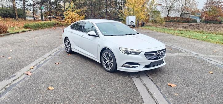 Opel Insignia 1.6 CDTI OPC Line Euro 6b 2018, Autos, Opel, Entreprise, Achat, Insignia, ABS, Caméra de recul, Airbags, Air conditionné