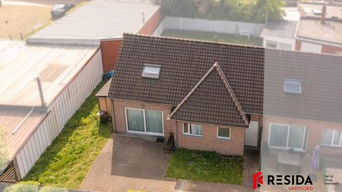 Huis te koop in Hulste, 3 slpks, Immo, Huizen en Appartementen te koop, Vrijstaande woning, B