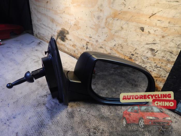 Buitenspiegel rechts van een Hyundai I20, Auto-onderdelen, Spiegels, Hyundai, Gebruikt, 3 maanden garantie, Ophalen of Verzenden