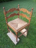 2 chaises d'angle vintage en bois, Enlèvement