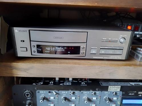 Sony cassette deck, Audio, Tv en Foto, Cassettedecks, Enkel, Sony, Auto-reverse, Tiptoetsen, Tape counter, Ophalen of Verzenden