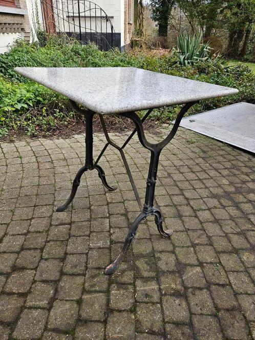 Vierkante terrastafel in de tuin in de bistro - graniet en s, Tuin en Terras, Tuintafels, Gebruikt, Vierkant, Metaal, Ophalen of Verzenden