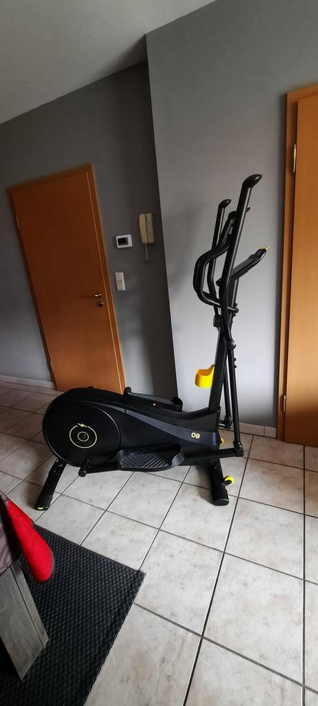 Domyos FEL 520, Sport en Fitness, Fitnessapparatuur, Zo goed als nieuw, Crosstrainer, Ophalen