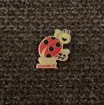 PIN - COCCINELLE - LIEVEHEERSBEESTJE - LADYBUG, Verzenden, Gebruikt, Dier of Natuur, Speldje of Pin