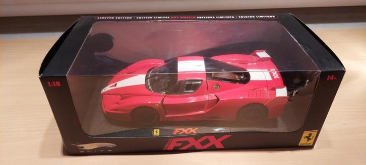 Ferrari FXX Hot Wheels Elite 1/18, Hobby en Vrije tijd, Modelauto's | 1:18, Zo goed als nieuw, Auto, Hot Wheels, Ophalen of Verzenden