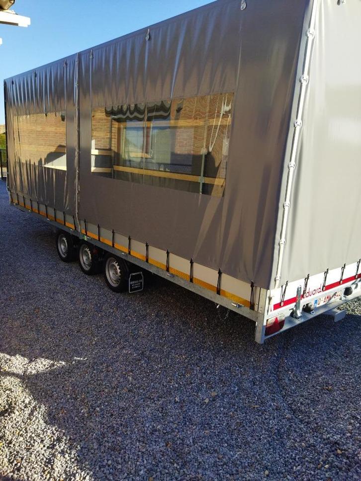 podium wagen / verhuiswagen / carnavalswagen / kerstmarkt, Hobby en Vrije tijd, Feestartikelen | Verhuur, Nieuw, Ophalen