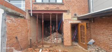 Poutrel plaatsen werken met 22jaar ervaring 0466 49 87 53  beschikbaar voor biedingen
