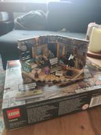 Lego 76200 - Bro Thor's New Asgard, Kinderen en Baby's, Speelgoed | Duplo en Lego, Ophalen, Zo goed als nieuw, Lego