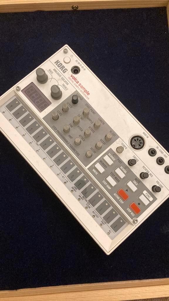 Korg Volca Sample, Musique & Instruments, Synthétiseurs, Utilisé, Korg, Avec connexion MIDI, Enlèvement ou Envoi