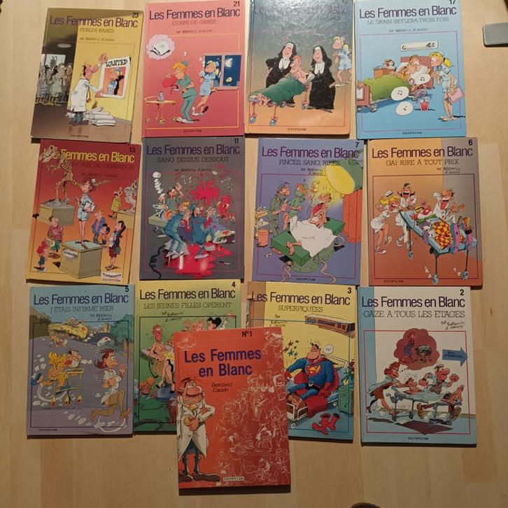 Femmes en blanc lot de 11 tomes, Boeken, Stripverhalen, Gelezen, Meerdere stripboeken, Ophalen of Verzenden
