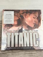 Titanic vinyl/lp/plaat Atthemovies met gadgets (nieuw), Ophalen of Verzenden, Zo goed als nieuw