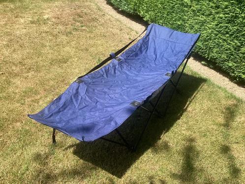 Kamping opvouwbaar ligbed, Tuin en Terras, Ligbedden, Zo goed als nieuw, Ophalen