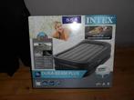 Matelas gonflable 1 pers-avec pompe, Caravans en Kamperen, Luchtbedden, Ophalen, Ingebouwde pomp, Nieuw, 1-persoons