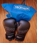 Boxing gloves - Excellent- almost new, Sport en Fitness, Boksen, Ophalen, Nieuw, Bokshandschoenen