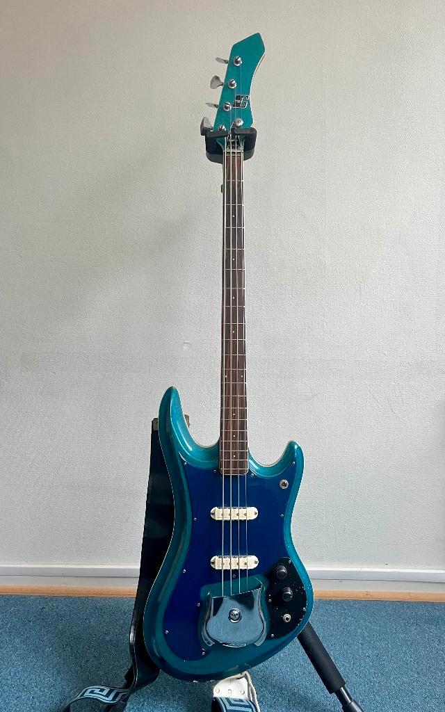 Guyatone EB-9, Musique & Instruments, Instruments à corde | Guitares | Basses, Utilisé, Électrique, Enlèvement ou Envoi