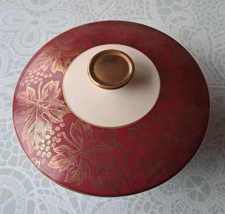 Bonbonniere Johan Seltman Bavaria, Antiek en Kunst, Antiek | Porselein, Ophalen of Verzenden