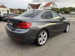 BMW 218 iA Coupé / NAV / AIRCO / LED / JA 18' / CARNET, Auto's, BMW, Automaat, 4 zetels, Bedrijf, Zilver of Grijs