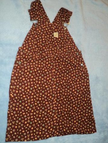 sergent major, 2 robes pour 15 euros , pour la fille 12 ans beschikbaar voor biedingen
