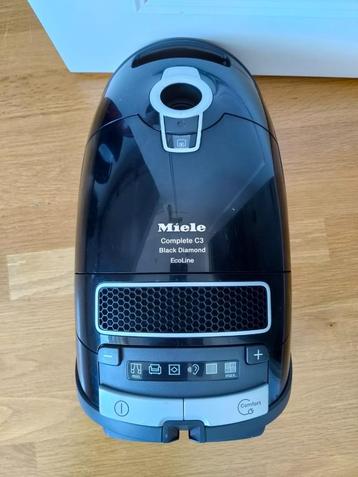 Miele C3 Stofzuigers beschikbaar voor biedingen