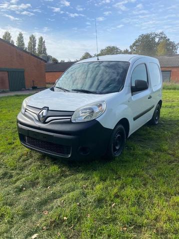 zeer nette Renault kangoo  beschikbaar voor biedingen