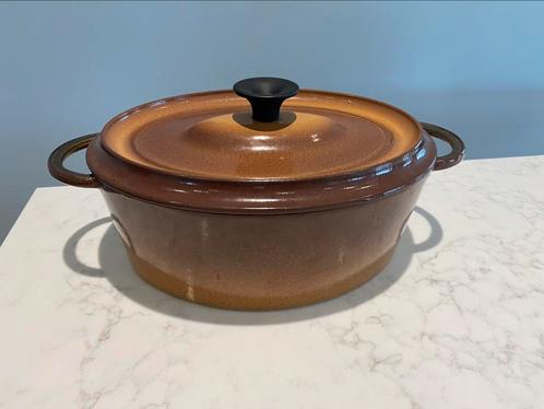 Nomar Doufeu 27 cm en très bon état., Maison & Meubles, Cuisine | Casseroles & Poêles, Utilisé, Poêle à frire ou Sauteuse, Fonte