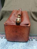 Antieke dokterstas ca. 1930. Bruin leder met patina, Antiek en Kunst, Ophalen of Verzenden