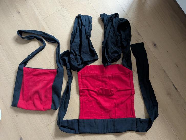 Ergonomische Babylonia BB-Tai Babydraagzak (Rood), Enfants & Bébés, Porte-bébés & Écharpe porte bébé, Comme neuf, Écharpe de portage